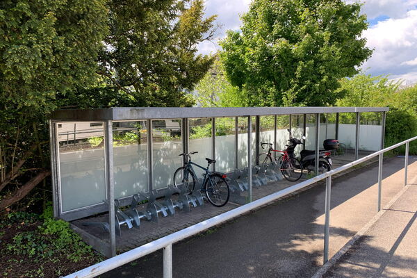 Das bisherige Erscheinungsbild des Velounterstands am Bahnhof Männedorf